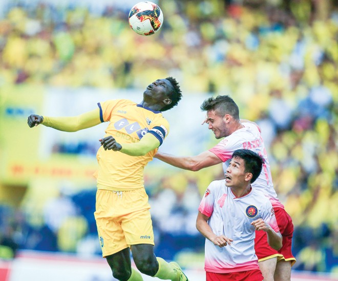 Giảm giá ngoại binh V-League - ảnh 1