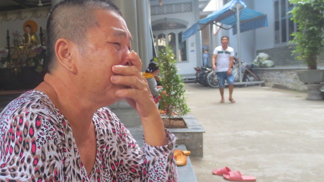 Nỗi đau ập xuống quê nghèo - ảnh 2