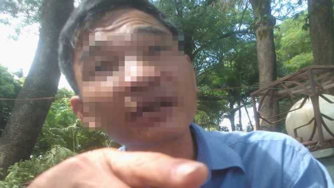 Cửa 'quan' tắc, cửa 'cò' thông - ảnh 2