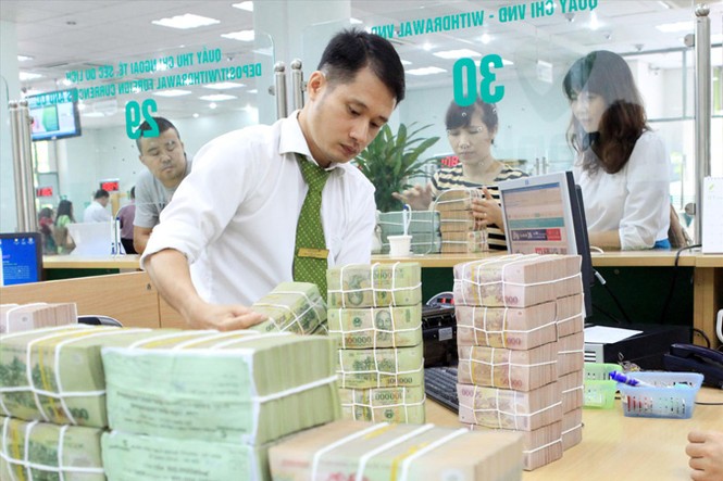 Hai lý do có thể khiến tiền gửi tiết kiệm 'bốc hơi' - ảnh 1