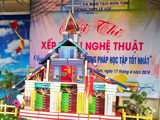 Sôi động các hoạt động hưởng ứng Ngày Sách tại Kon Tum - ảnh 3