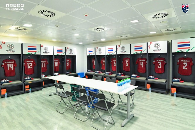 Chia điểm với UAE, Thái Lan lấy vé vào vòng 1/8 Asian Cup - ảnh 8