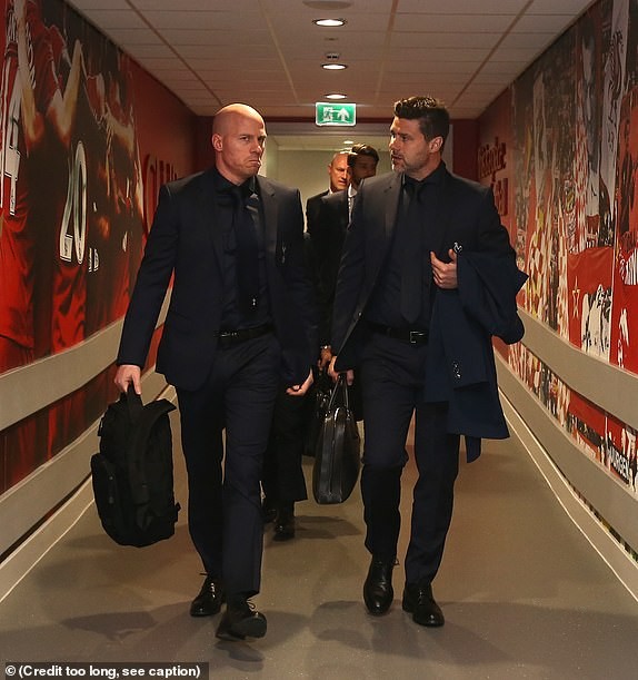 Thắng kịch tính Tottenham, Liverpool tái chiếm ngôi đầu Ngoại hạng Anh - ảnh 6
