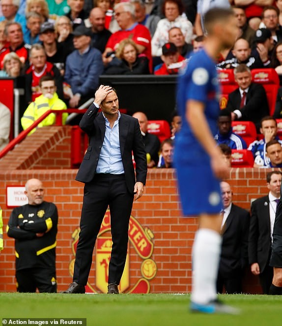 Thua thảm M.U, HLV Lampard nổi cáu với Mourinho - ảnh 1