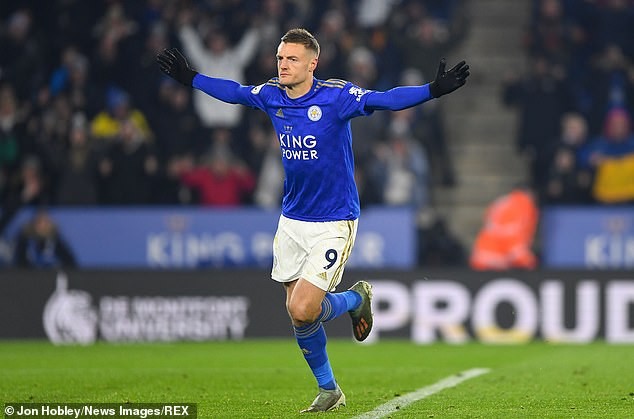 Kết quả Ngoại hạng Anh: Liverpool đại thắng, Leicester bám đuổi quyết liệt - ảnh 1