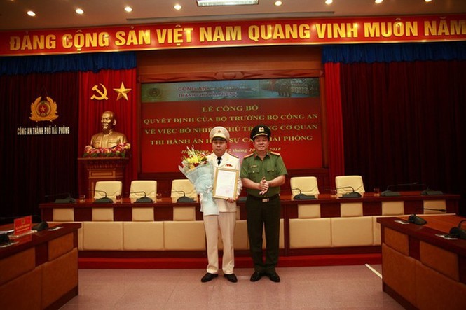 Kiện toàn tổ chức, nhân sự 4 tỉnh thành - ảnh 2
