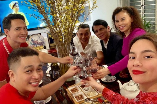Mr Đàm, Hà Hồ và nhiều sao Việt kể kỷ niệm ăn Tết thời nghèo khó - ảnh 2