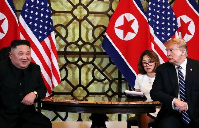 Giờ đầu của ông Trump và ông Kim tại ngày thứ hai thượng đỉnh Mỹ - Triều - ảnh 2