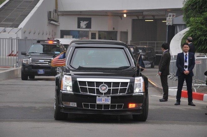 Đoàn xe Tổng thống Trump và Chủ tịch Kim đến thượng đỉnh ngày thứ hai - ảnh 2