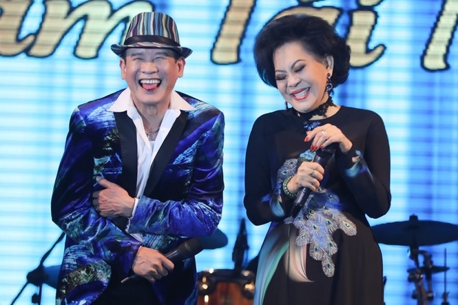 Showbiz 13/4: Tuấn Vũ lần đầu tiết lộ về người phụ nữ 'không thể thiếu' của đời - ảnh 1