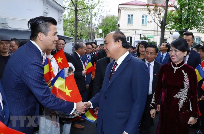 Hình ảnh hoạt động của Thủ tướng Nguyễn Xuân Phúc tại Romania - ảnh 6