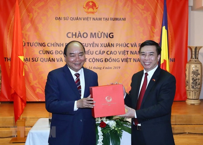 Hình ảnh hoạt động của Thủ tướng Nguyễn Xuân Phúc tại Romania - ảnh 8