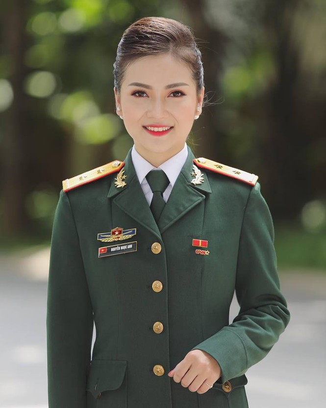 Nhan sắc và tiết lộ về công việc của BTV Ngọc Anh lấy nhầm chồng đồng tính - ảnh 5