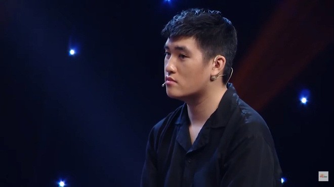 Nguyên Khang bị khán giả 'ném đá' vì đặt câu hỏi sỗ sàng trên truyền hình HTV - ảnh 4