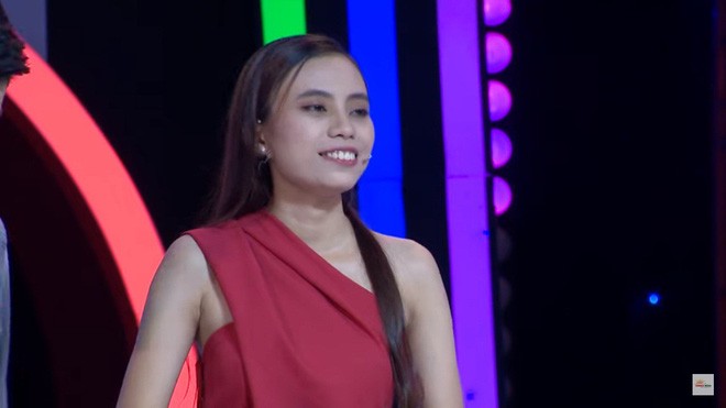 Cô gái bị MC mắng thẳng mặt trên truyền hình HTV và cộng đồng mạng chỉ trích - ảnh 2