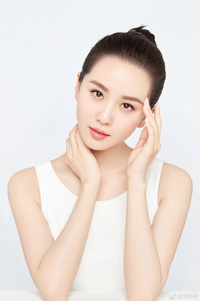 Loạt sao Hoa ngữ quen thuộc với khán giả Việt ủng hộ 'đường lưỡi bò' phi pháp - ảnh 6