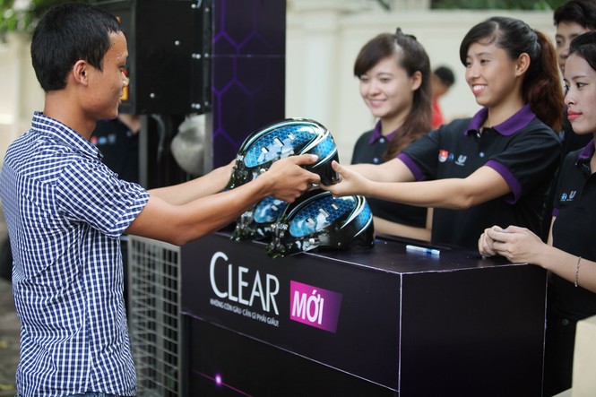 Chiến dịch đội mũ bảo hiểm đạt chuẩn - ảnh 1