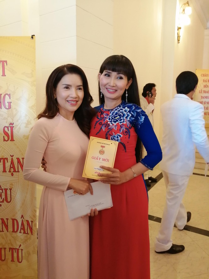 Ngọc Trinh 'Mùi ngò gai' nhận danh hiệu NSƯT: Không phải may mắn! - ảnh 4