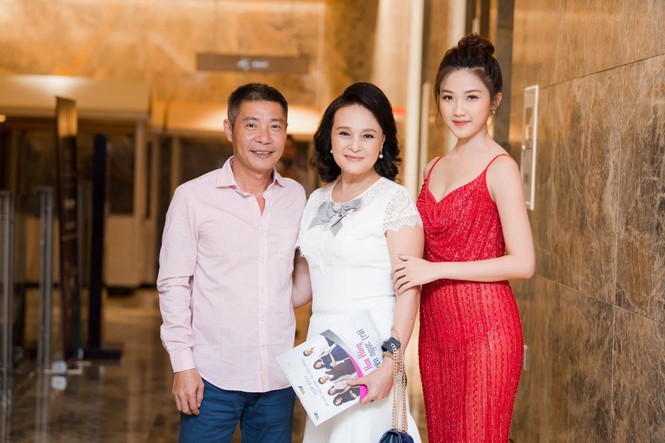 Bài học đắt giá của Công Lý cho 'Trà tiểu tam' trong 'Hoa hồng trên ngực trái' - ảnh 3