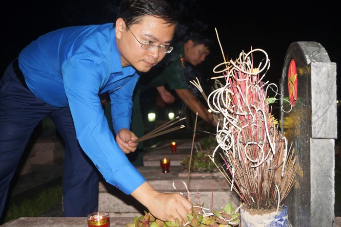 Linh thiêng Âm vang Điện Biên - ảnh 1