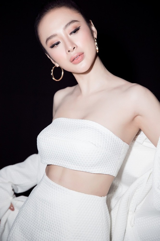 Angela Phương Trinh đã muốn xinh ngoan, an phận? - ảnh 1
