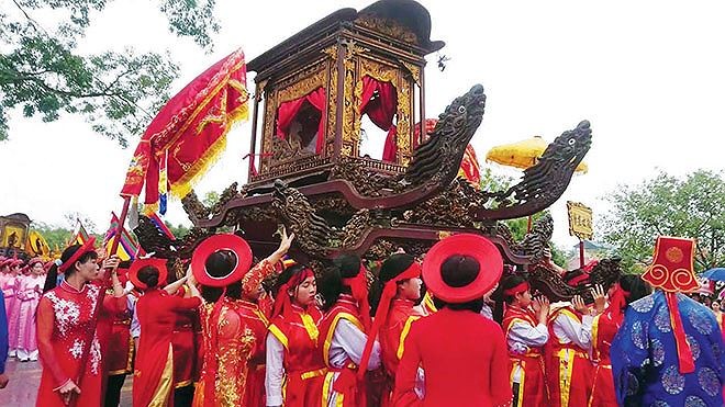 Đưa Đền Hai Bà Trưng thành điểm du lịch văn hóa tâm linh - ảnh 1