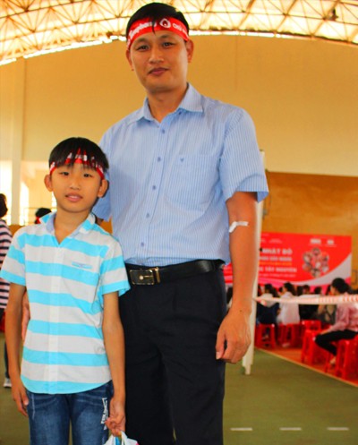 Hiến máu vui như đi... diễn thời trang - ảnh 1