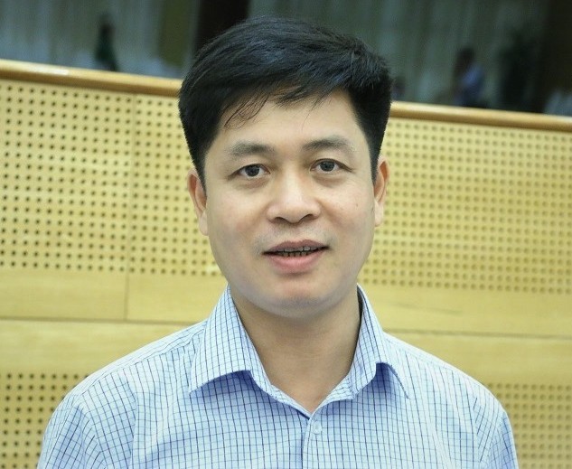 Phó vụ trưởng Vụ giáo dục trung học 'bắt lỗi' chương trình tiếng Anh - ảnh 1