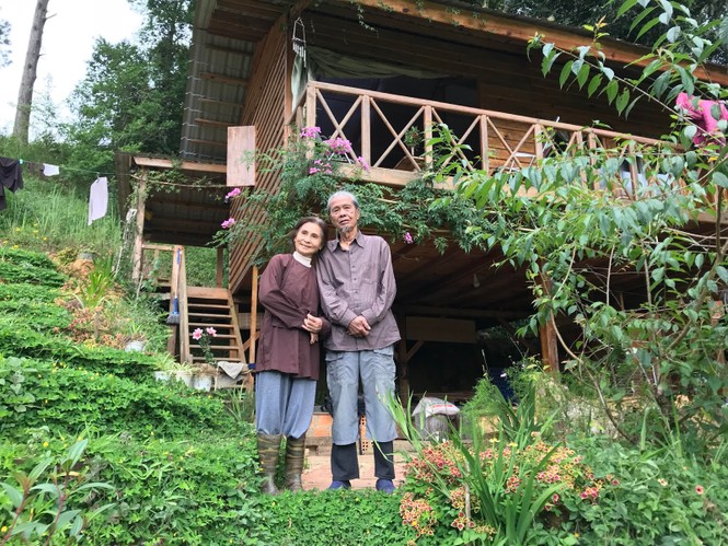 Dư Thị Hoàn: Từng có 'Tan vỡ' gây chấn động, xuất hiện sau 10 năm đi tu - ảnh 1
