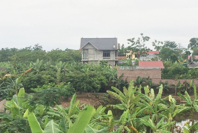 Cận cảnh loạt biệt thự, khu sinh thái tồn đọng và 'mọc' mới ở Ba Vì - ảnh 9