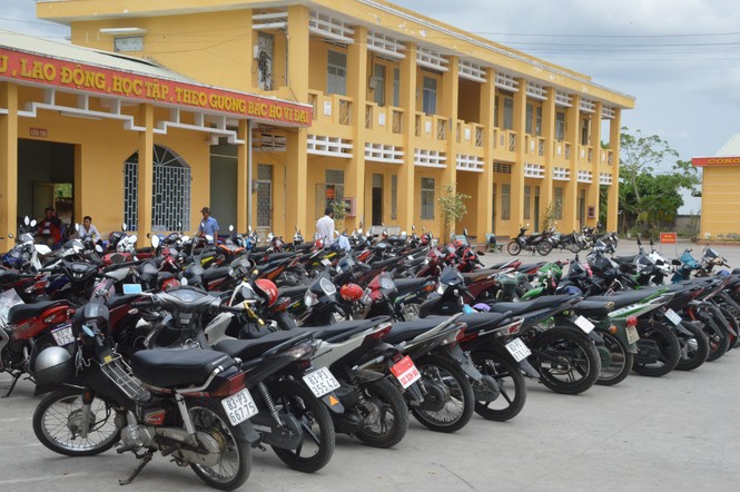Biển số ngũ quý 9 ở Sóc Trăng rơi tay ai? - ảnh 1