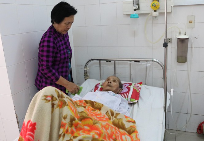 Thay khớp háng thành công cho cụ ông U100 - ảnh 1
