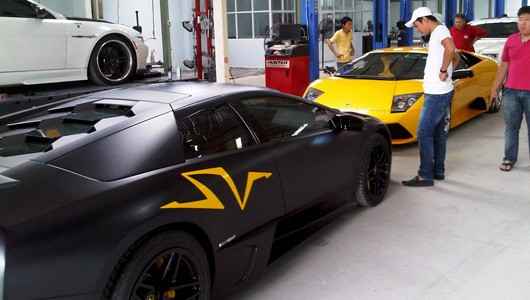 Lamborghini LP670-4 SV mang biển số 56S-4646 với số thứ tự 46 trên tổng số 350 chiếc được sản xuất trên toàn thế giới