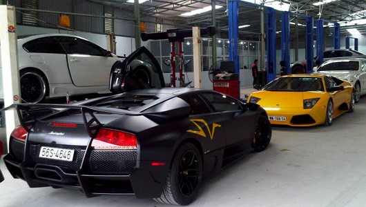 Lamborghini LP670-4 SV sử dụng động cơ 6,5 lít V12 lấy từ LP640 nhưng công suất được nâng lên 670 mã lực, cao hơn 30 mã lực so với bản gốc. Mô-men xoắn cực đại ở mức 660 Nm, tăng tốc lên 100 km/h từ vị trí xuất phát là 3,2 giây, tốc độ tối đa 342 km/h. Hộp số tự động 6 cấp e-Gear