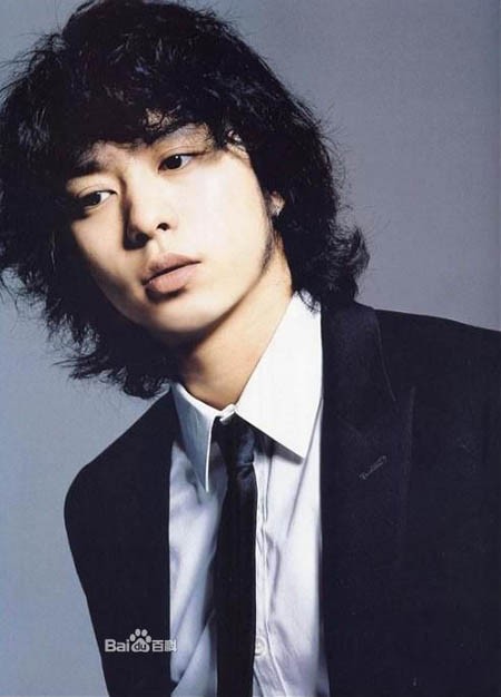 Mỹ nam Sakurai Sho xếp thứ ba