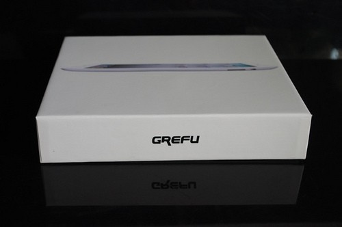 Tên Grefu thay thế iPad của Apple trên cạnh hộp sản phẩm