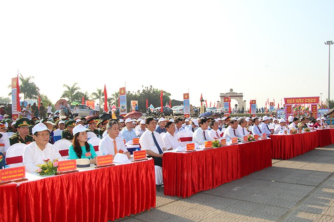 Long trọng Lễ Thượng cờ Thống nhất non sông - ảnh 2