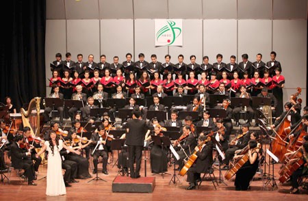 Bí thư TPHCM: Làm nhà hát giao hưởng bây giờ là hơi muộn - ảnh 3