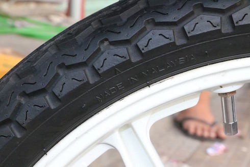'Mẹo' khi đi mua xe máy cũ - ảnh 4