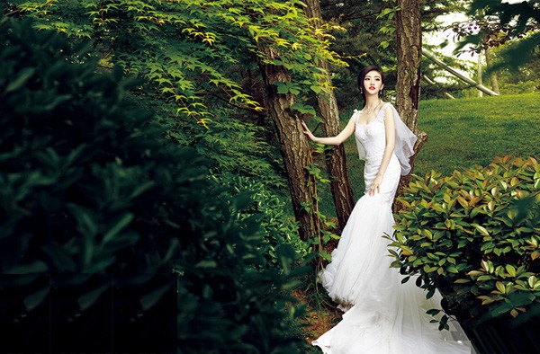 Triệu Lệ Dĩnh, Cảnh Điềm đọ vẻ đẹp tân nương - ảnh 5