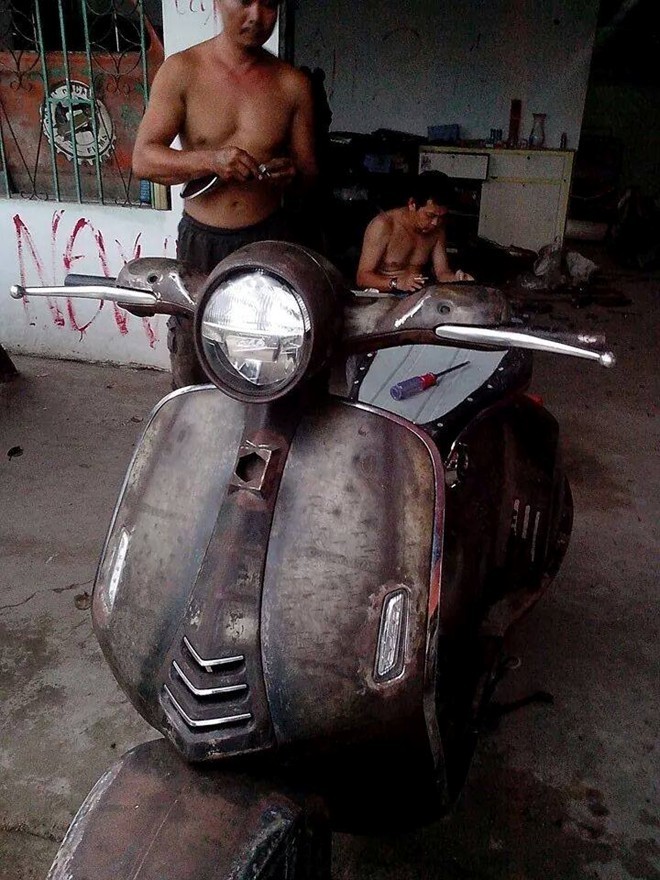 Siêu phẩm Vespa 946 tự chế gây sốt cư dân mạng - ảnh 5