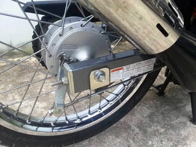 Cận cảnh Suzuki “Xì-po” một thời đình đám - ảnh 5
