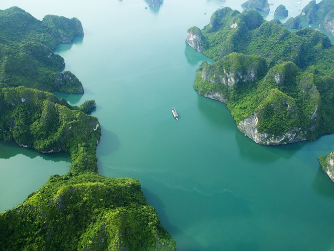Thuê thủy phi cơ ngắm cảnh đẹp như tranh - ảnh 8