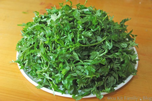 Mẹo hay sử dụng sử dụng ngải cứu để làm đẹp da - ảnh 1