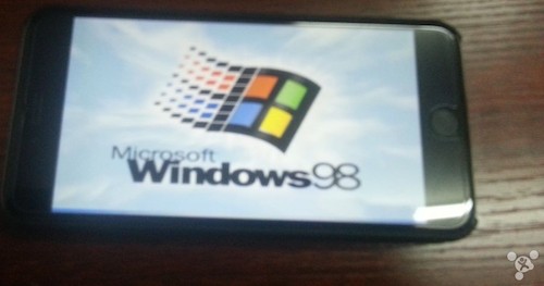 iPhone 6 Plus chạy thành công Windows 98 - ảnh 3