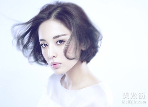Ảnh thời thơ ấu của 20 mỹ nhân hot nhất Hoa ngữ - ảnh 20