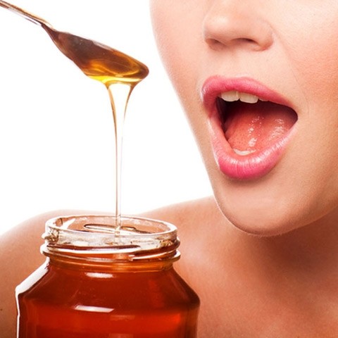 Mẹo đơn giản nhất làm hồng môi với nguyên liệu tự nhiên - ảnh 1