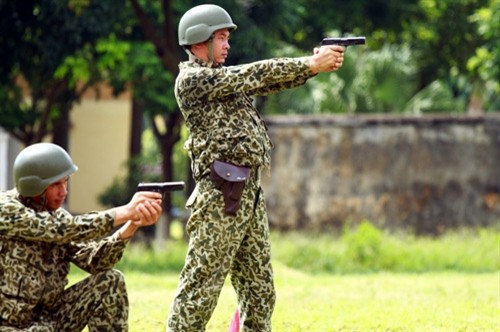 Nhìn gần đội Đặc công chống khủng bố - ảnh 2