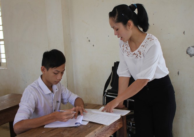 Gặp lại “cậu bé đi học bằng tay” - ảnh 3