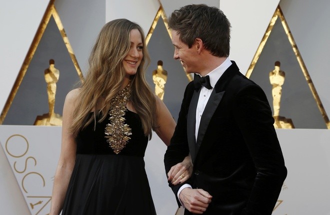 Những cặp sao đẹp nhất thảm đỏ Oscar 2016 - ảnh 5